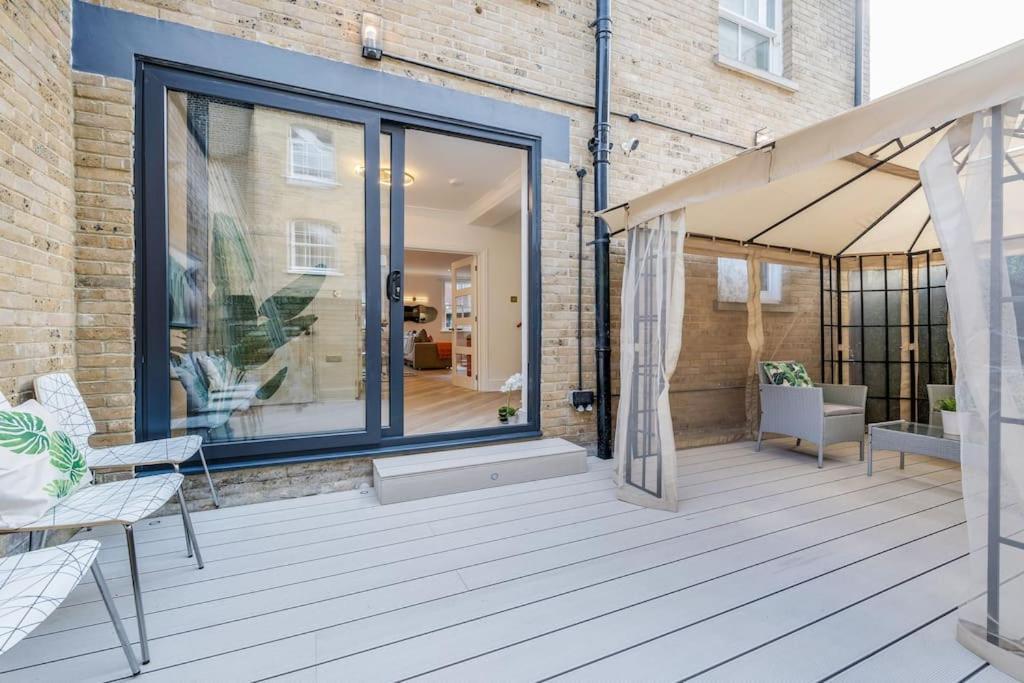 House 10 Mins To Tower Bridge Hot Tub & Parking Villa Londra Dış mekan fotoğraf