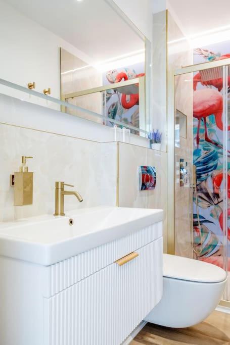 House 10 Mins To Tower Bridge Hot Tub & Parking Villa Londra Dış mekan fotoğraf